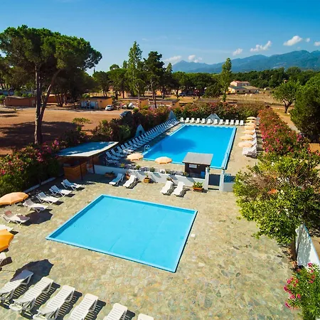 Campingtohapi Domaine D'anghione * Castellare-di-Casinca
